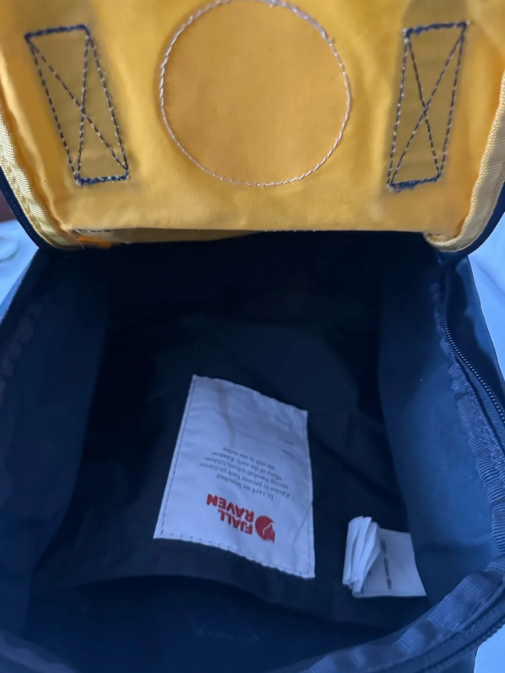 Fjällräven Kănken Mini Backpack Yellow Gray Scandinavian Outdoor Bag